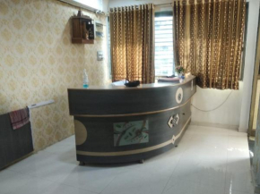 HOTELKARNAWATi